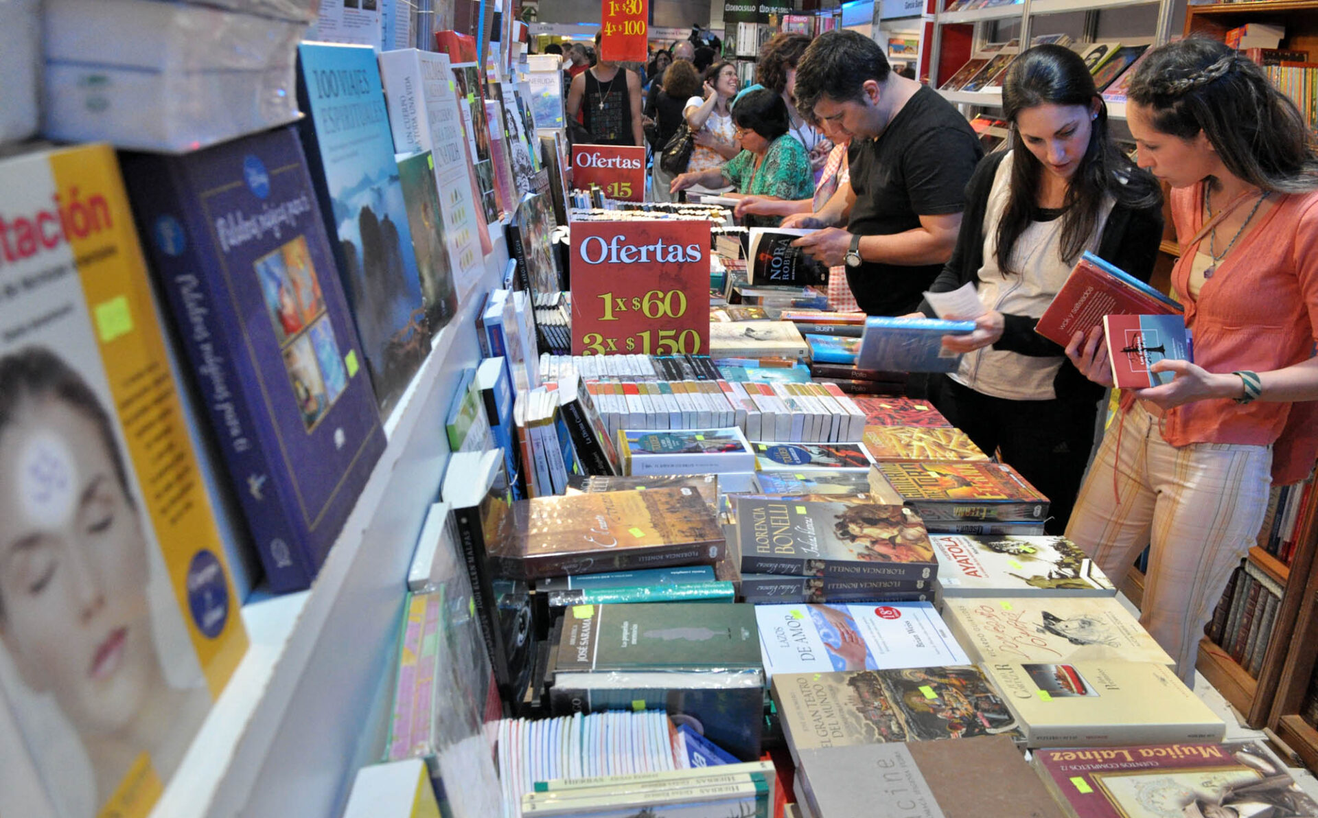Guaymallen, Mendoza 19 octubre 2014 Feria del Libro 2014
Vistas.
